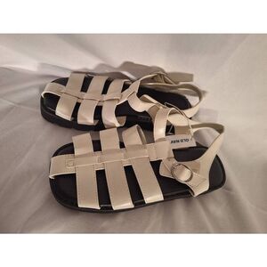 Old Navy Faux Leather Platform Fishermans Sandal for Girls Size 2Y NEW
